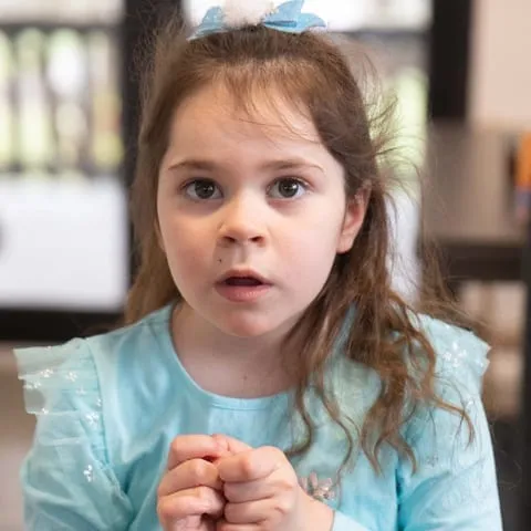 Karolina, the girl with Cockayne syndrome type B for whom the campaign was launched